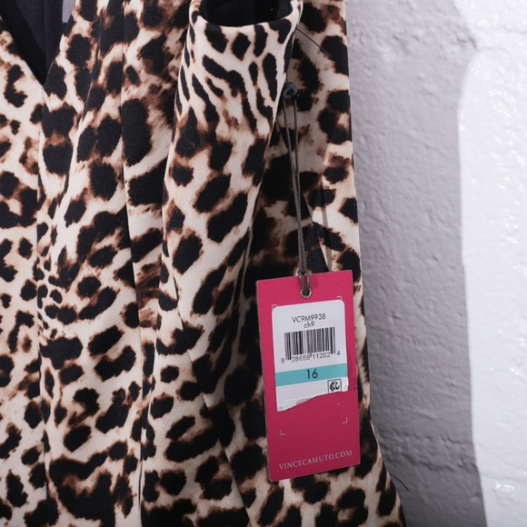 Vince Camuto Animal Print Dress - Picture 4 of 8